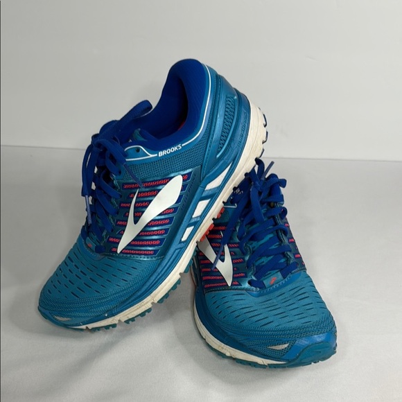 Brooks Transcend 5 Blue Athletic Shoes - Picture 1 of 8